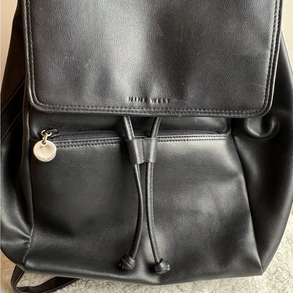 Nine West Black Faux Leather Backpack Women's Adjustable Drawstring Flap Bag